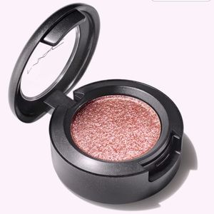 Mac Dazzleshadow “Slow/Fast/Slow”